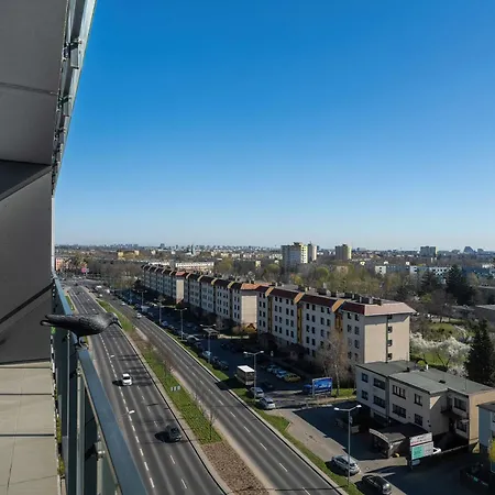 Bright Bulgarska With Parking Near Enea Stadium By Renters Апартаменты